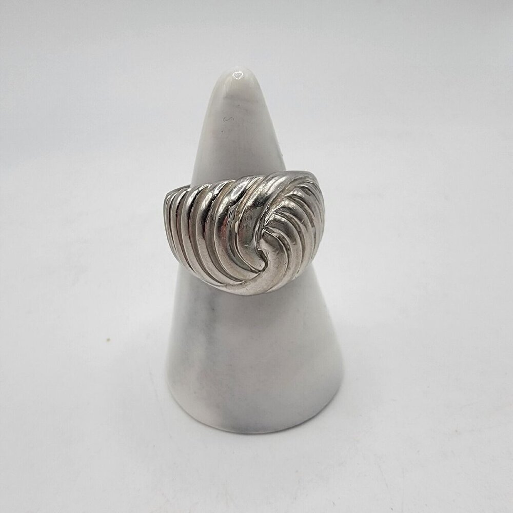 Vintage Lady Remington Ring Silver Tone Ring‎ Signed LR